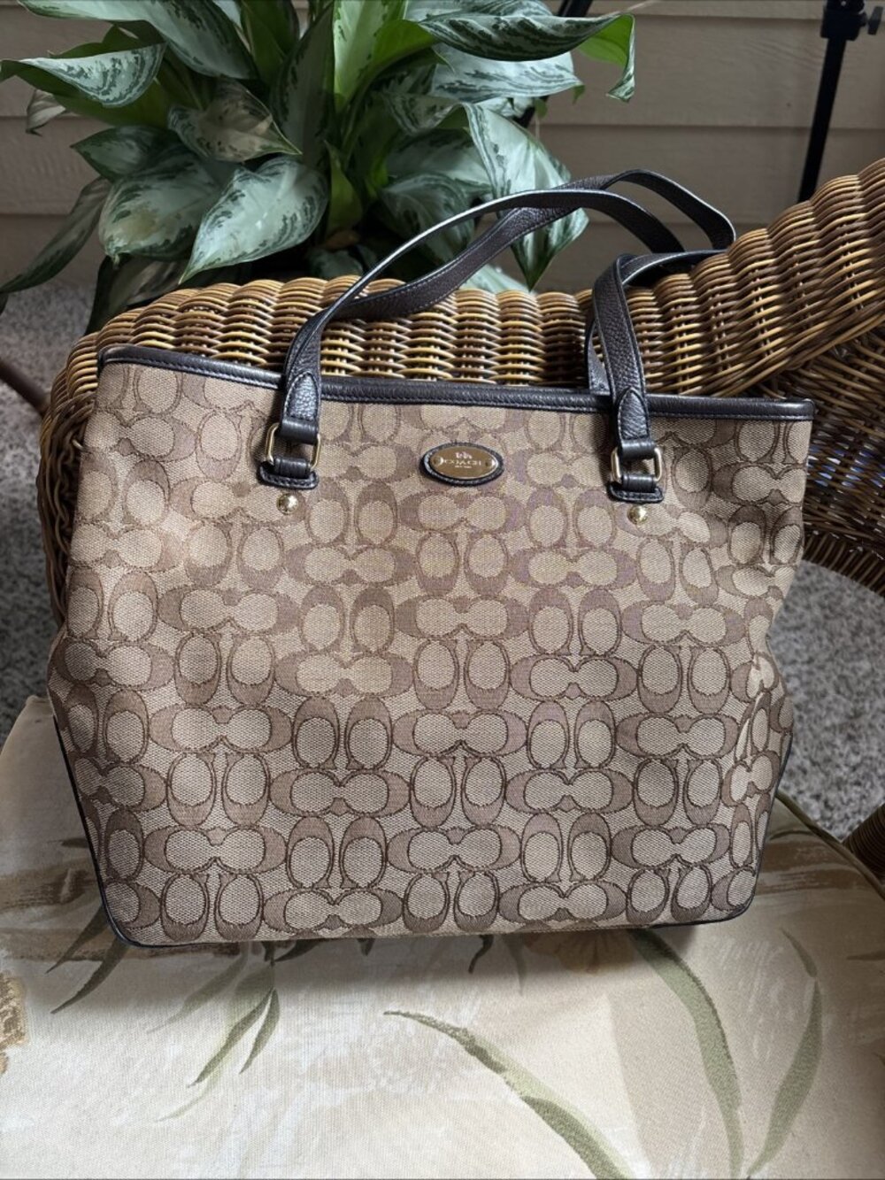 Coach Outline Signature Zip Top Tot Tan F36185